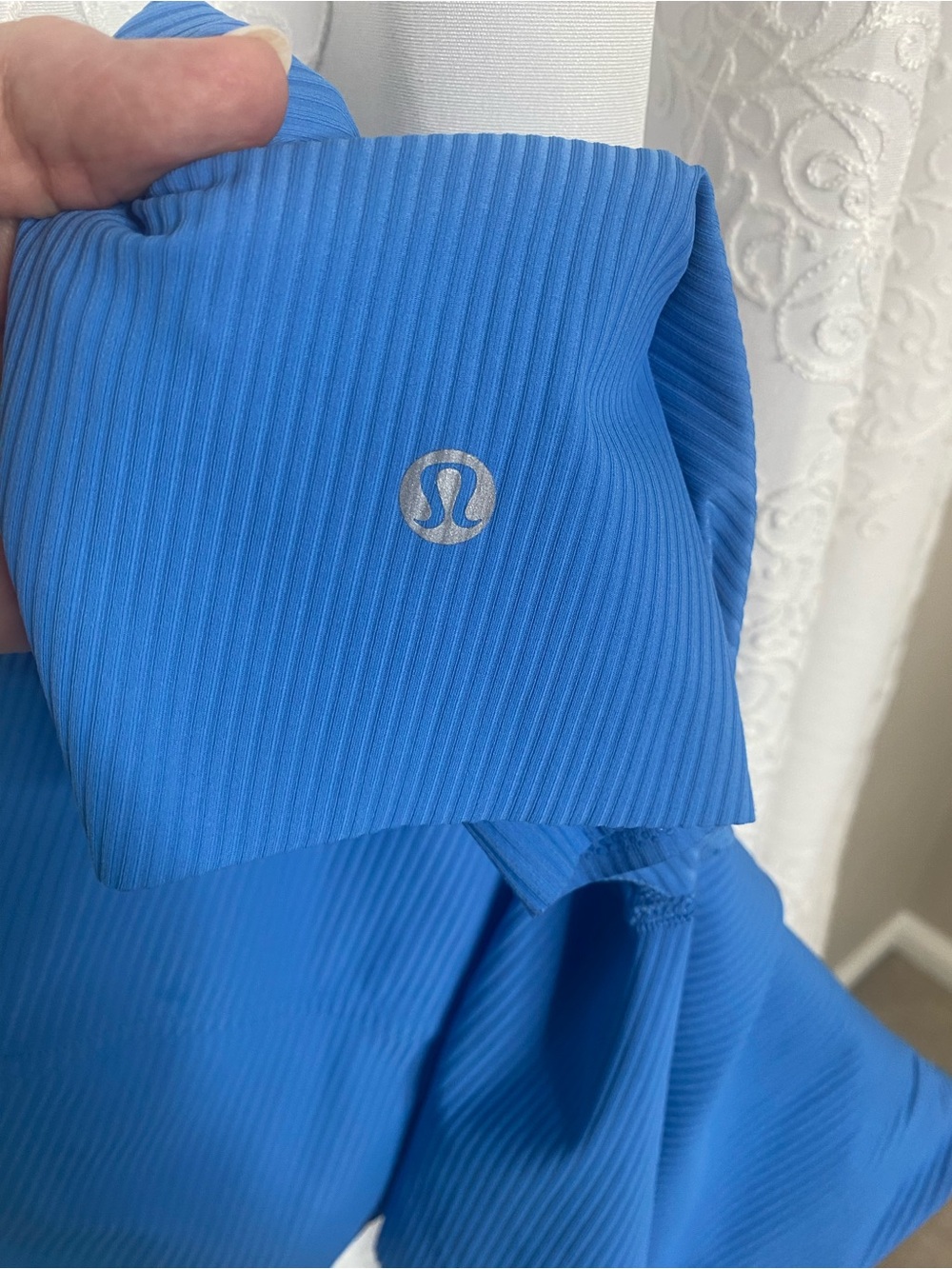 LULULEMON Size 4 Base Pace High Rise Blue Ribbed Bike Shorts - Picture 6 of 12